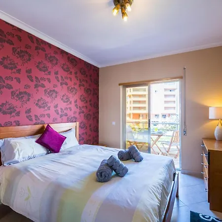 Apartamento Two Bedroom Spacious Sleeps 6